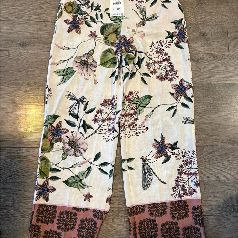Zara Floral Print Pants - Cream and Pink